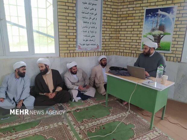 توانمندسازی شبکه امامان محلات اولویت تبلیغ دینی در اردبیل است توانمندسازی شبکه امامان محلات اولویت تبلیغ دینی در اردبیل است