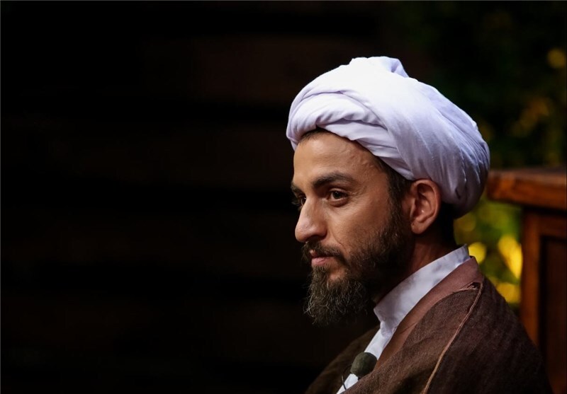 جوانان انقلابی، سربازان خط مقدم فضای مجازی هستند جوانان انقلابی، سربازان خط مقدم فضای مجازی هستند