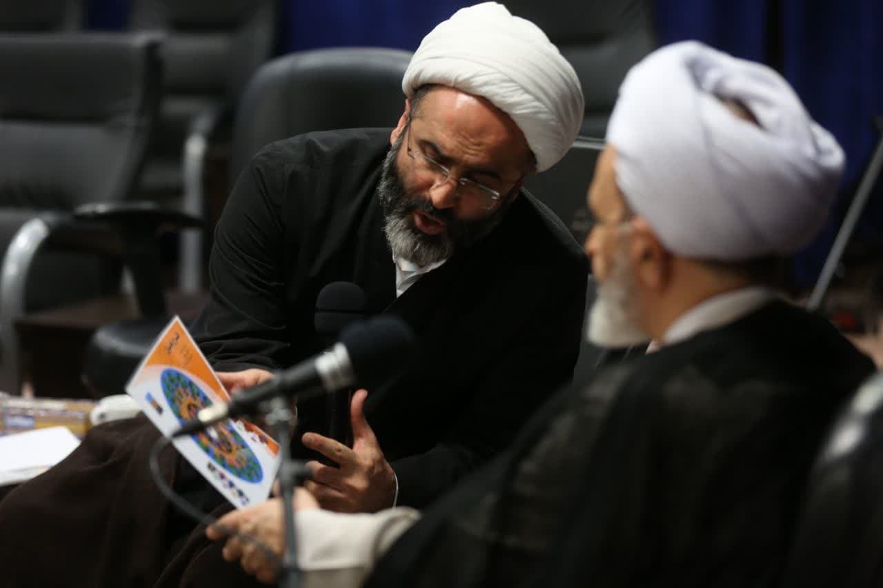 تربیت 28 هزار کنشگر جهاد تبیین در قم تربیت 28 هزار کنشگر جهاد تبیین در قم