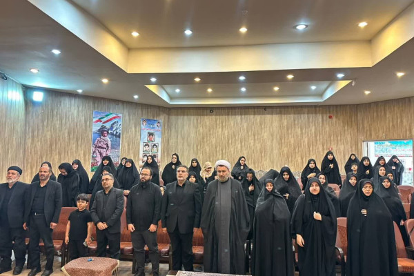 نشست تبیینی نقش خانواده آرمانی در جهاد تبیین با رویکرد تمدنی در اردبیل