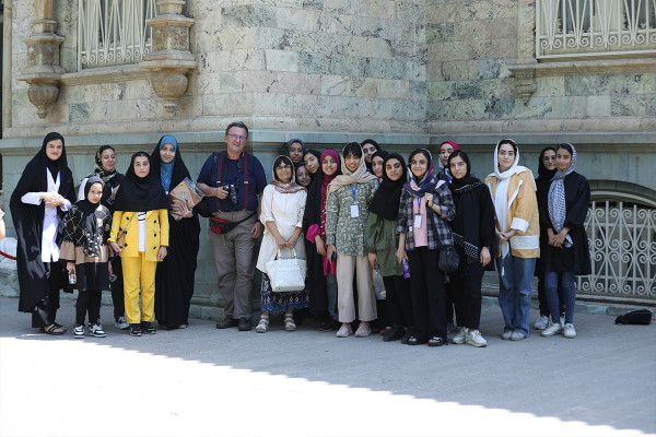 «هيستوري»؛ حملة للقراءة خاصة بالمراهقين