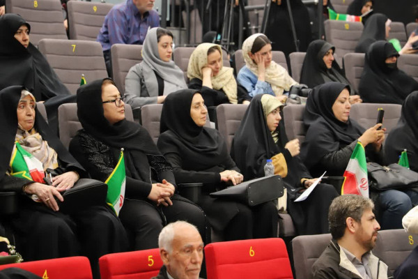 محفل شعر چکامه مقاومت برگزار شد