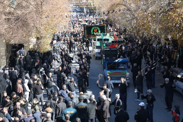 برپایی محافل عزای فاطمی در شهرکرد با عطر شهدای گمنام