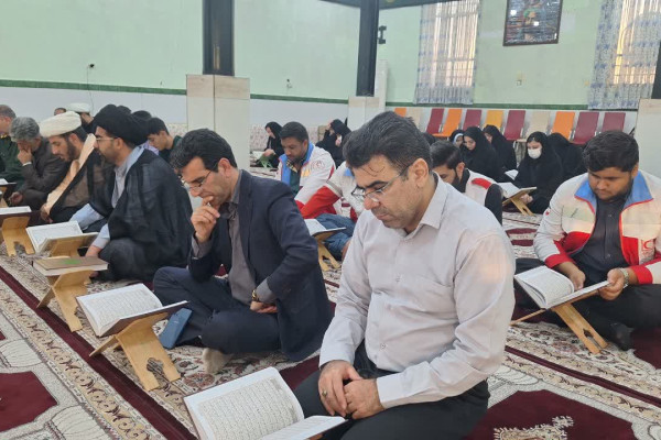 برگزاری محفل انس با قرآن در دهلران