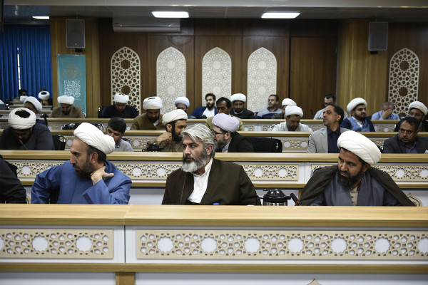 نشست راهبردی عملیات زندگی با آیه‌ها در قم