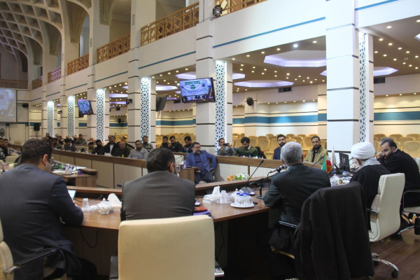 نخستین دوره توانمندسازی مداحان سومین حرم اهل بیت (ع) با حضور 150 نفر از خواهران و برادران برگزار شد