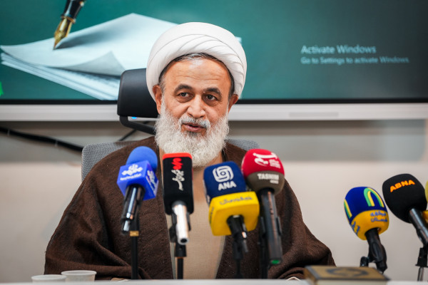 نشست خبری فراخوان ملی «نقطه؛ سر خط»