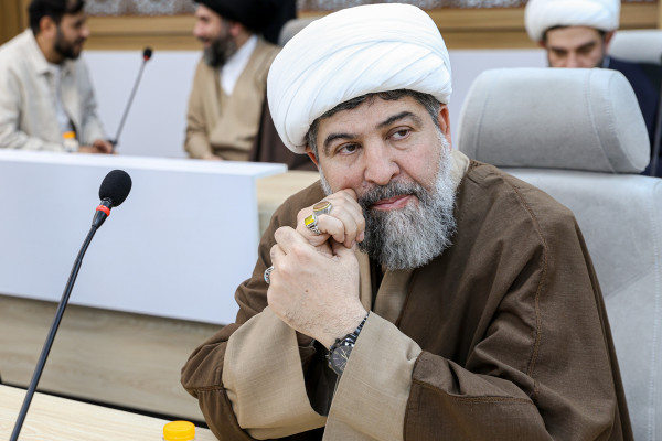 نشست هیئت داوران چهارمین مهرواره هوای‌نو