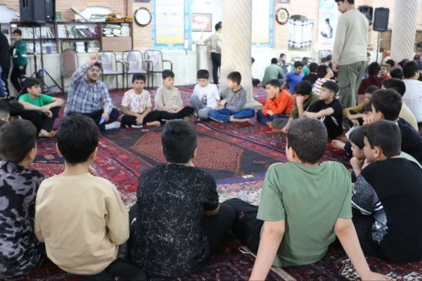 برپایی حلقه‌های بصیرتی و طرح‌های قرآنی در آیین معنوی اعتکاف کردستان