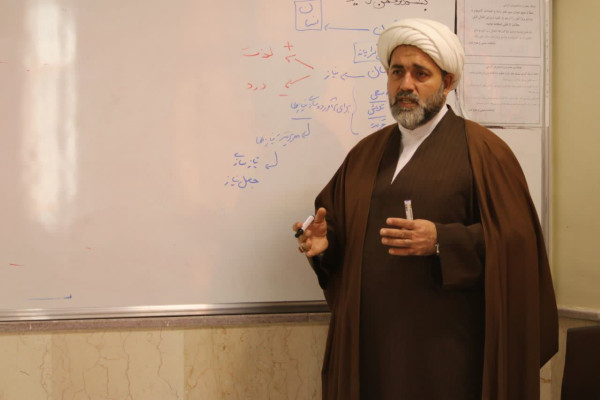 برگزاری نشست هم‌اندیشی اساتید معارف اسلام ناب استانهای همدان و زنجان