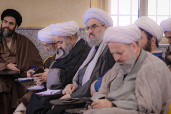 برگزاری جلسه تبیینی جنگ یا صلح