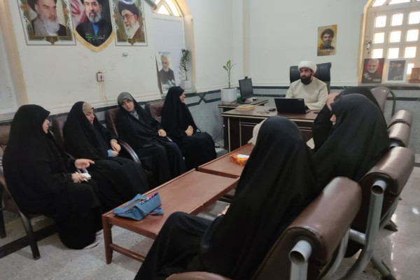 اولین جلسه دختران حاج قاسم شهرستان دیلم برگزار شد