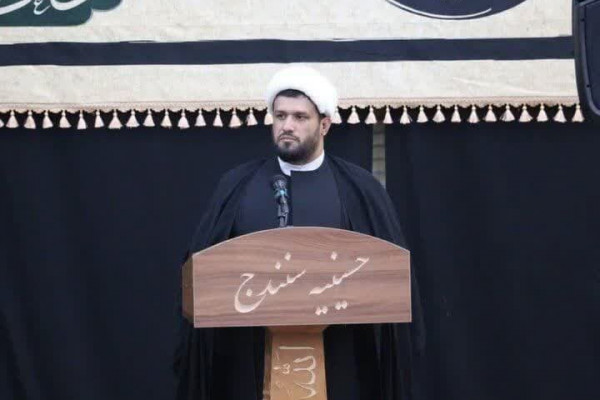 پخت ۷۲ دیگ غذا در سنندج به یاد شهدای کربلا