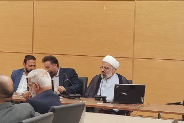 شهید رئیسی با قرآن در سازمان ملل، اسلام ناب را به جهان معرفی کرد