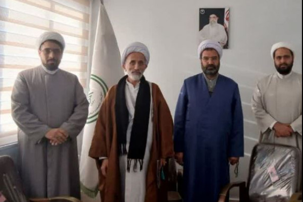 تجلیل از سه دهه مجاهدت فرهنگی