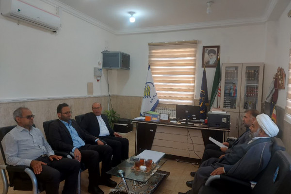 تفاهم نامه همکاری بین اداره تبلیغات اسلامی بدره و کمیته امداد منعقد شد