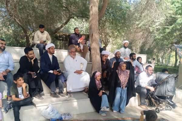 نخستین نشست خانوادگی طلاب مبلغ