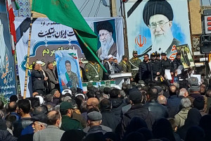 ملت ایران باایستادگی دشمنان رابه زانو درخواهد آورد